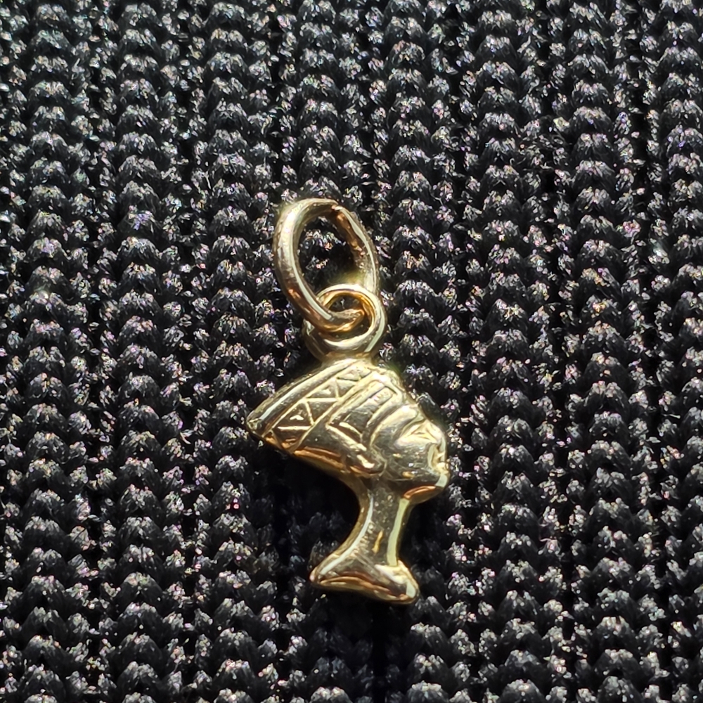 💠✨️14K Real Gold Mini Pharaoh Charm for Bracelet & Pendant✨️💠 - Picture 4 of 4